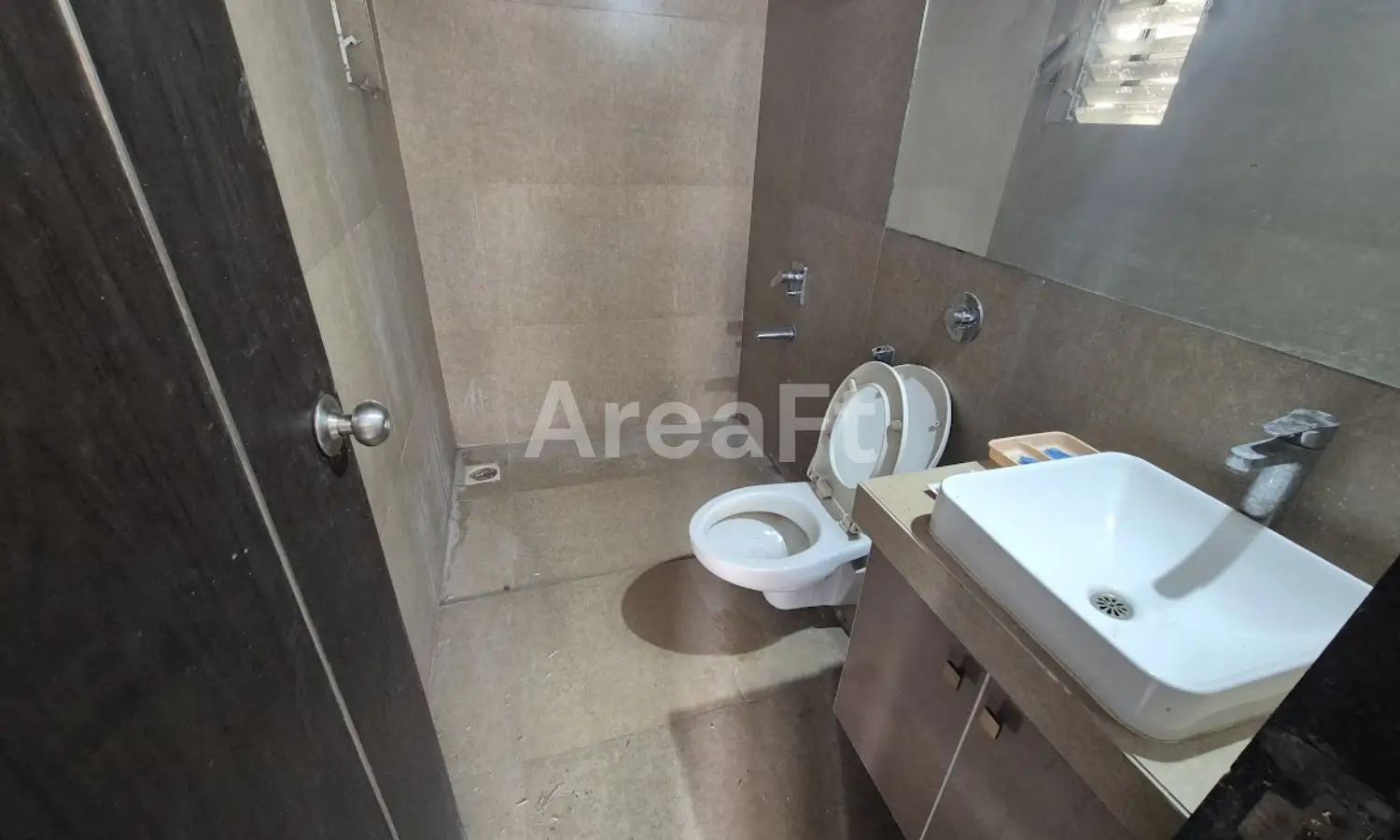 3 bhk Akshar Elementa Tathawade Jeevan Nagar rent